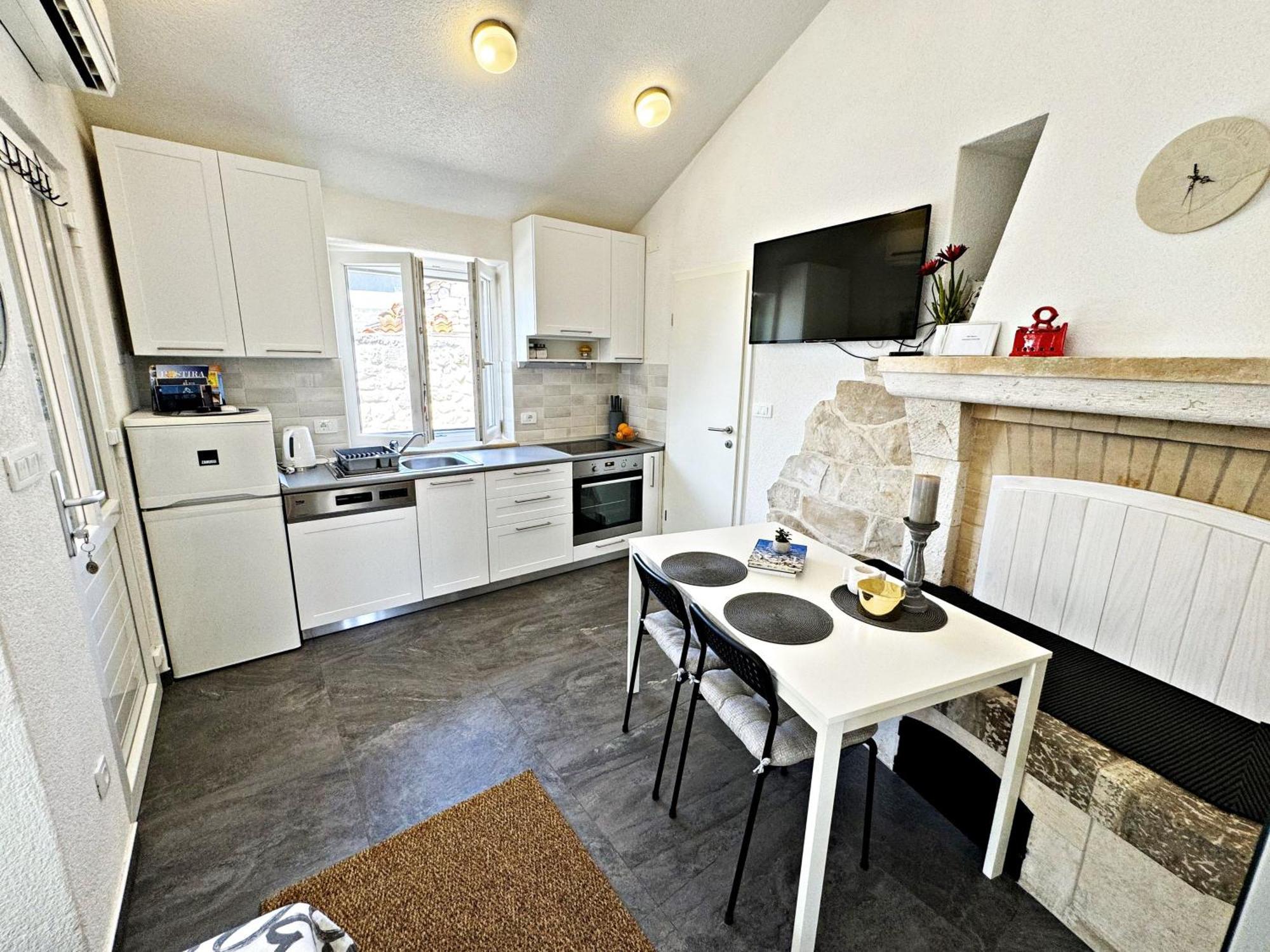 Studio Apartment Matoni 波斯蒂勒 外观 照片