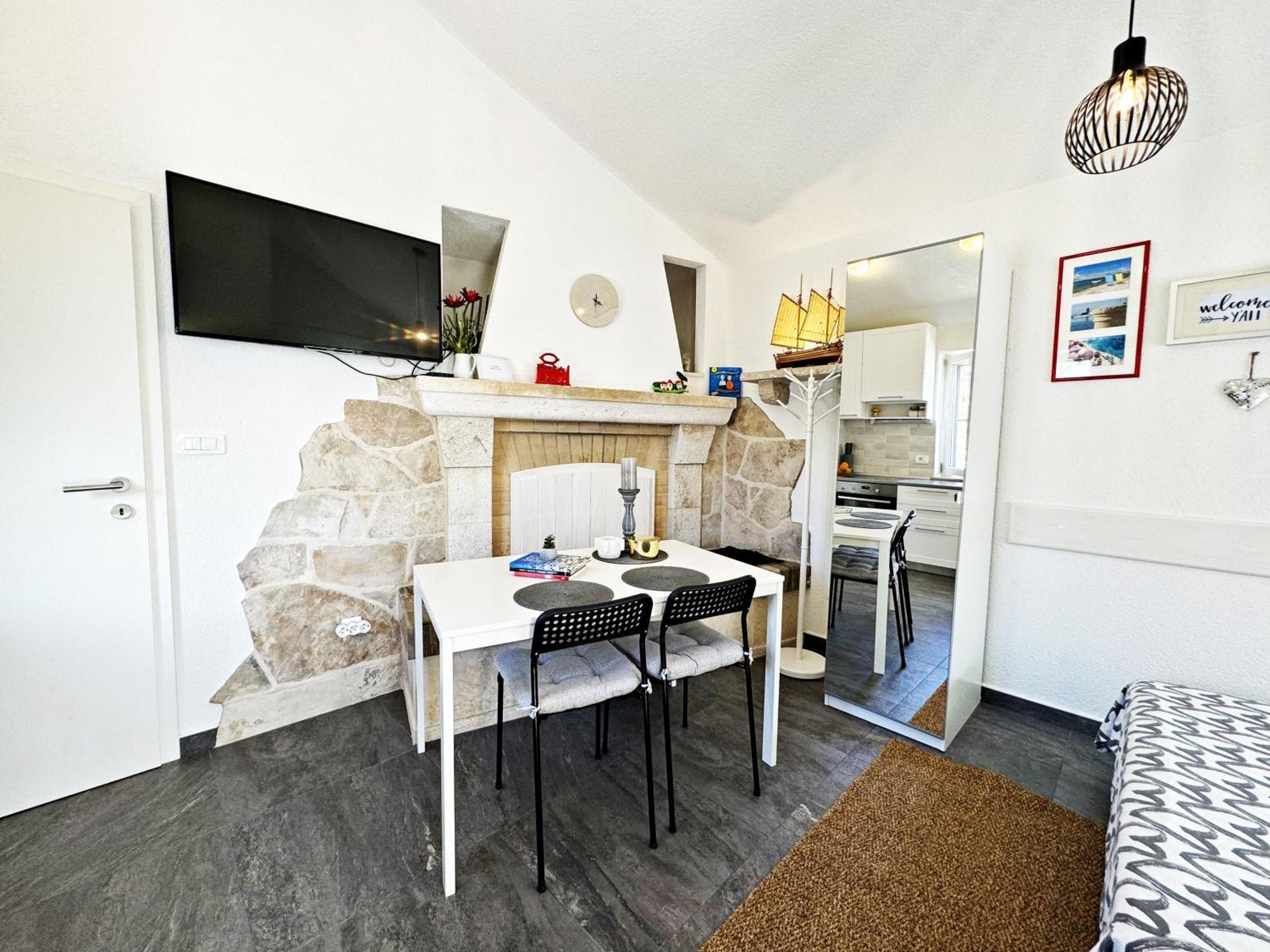 Studio Apartment Matoni 波斯蒂勒 外观 照片