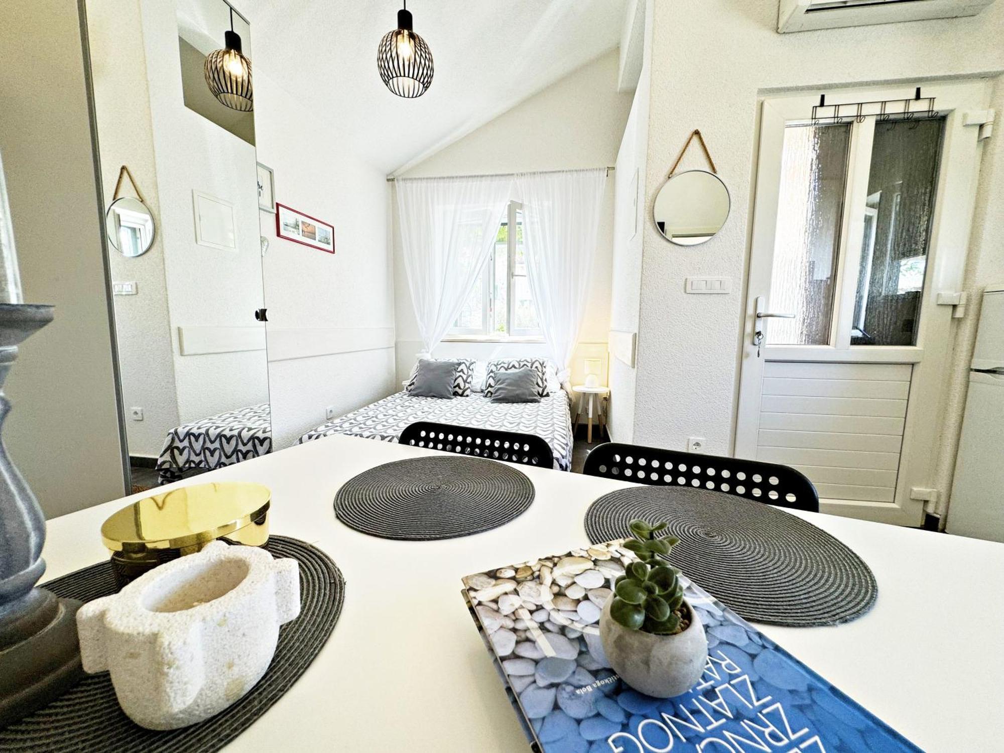 Studio Apartment Matoni 波斯蒂勒 外观 照片