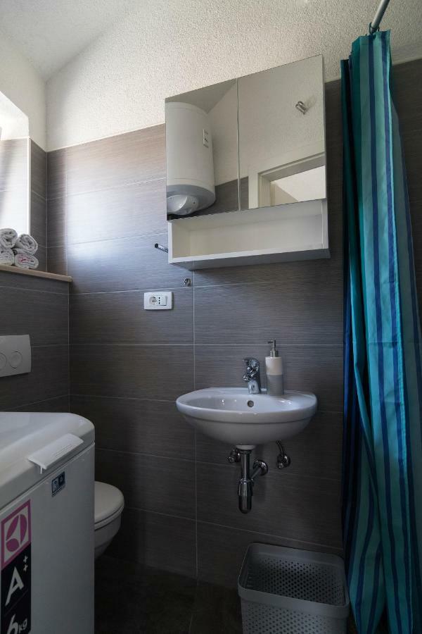 Studio Apartment Matoni 波斯蒂勒 外观 照片